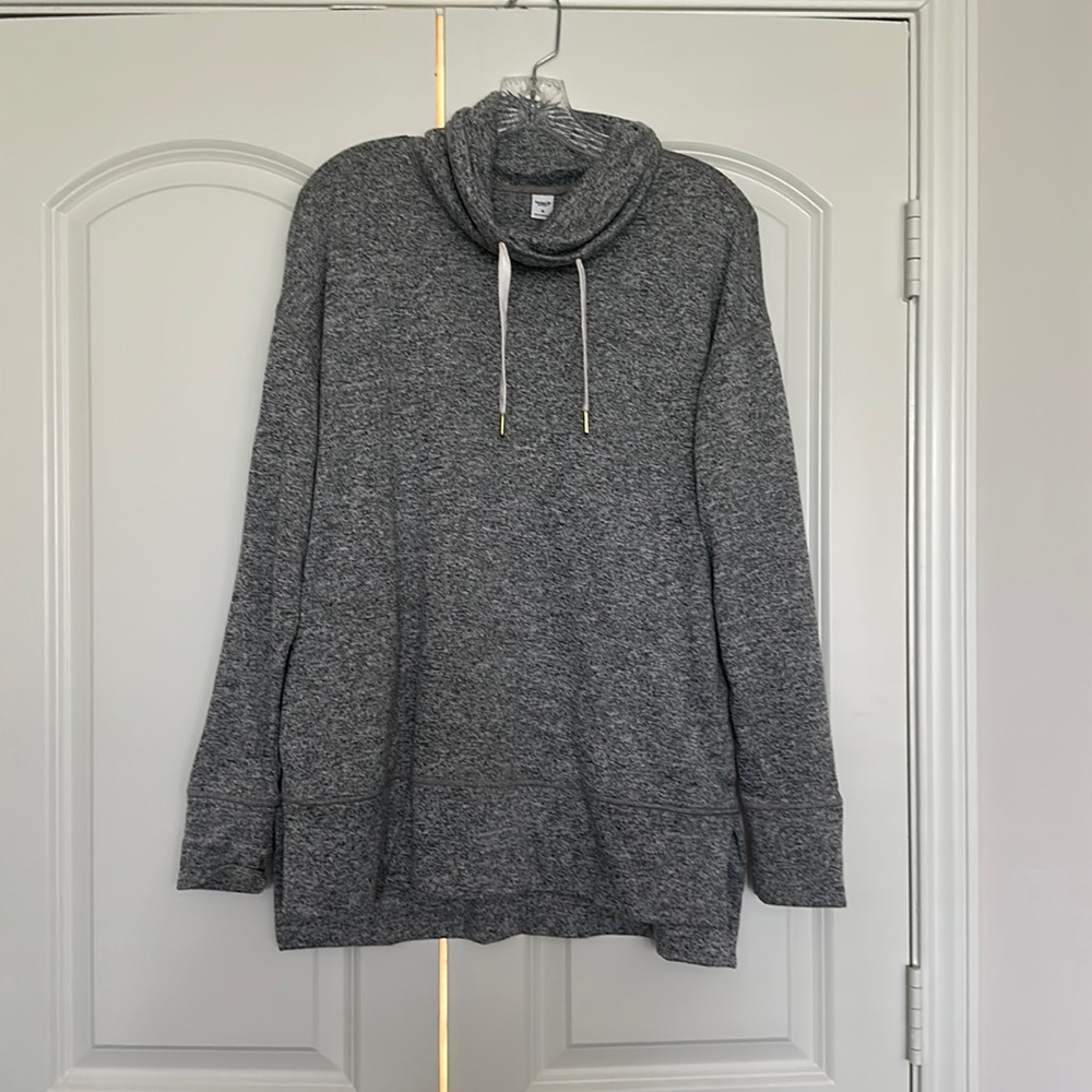 Long sleeve mock neck sweatshirt